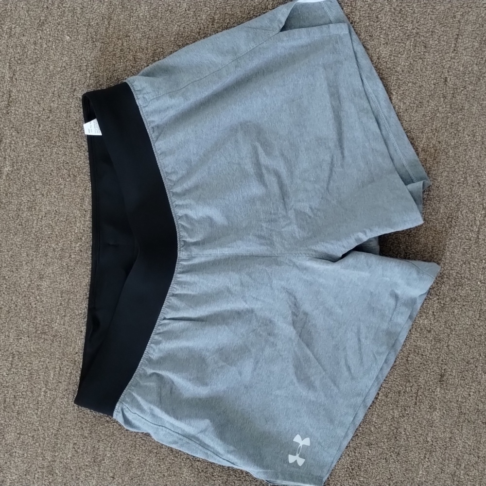 Low rise under armour shorts